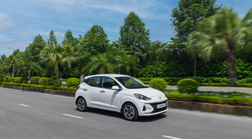 Giá xăng E10 rẻ hơn RON 95, chi phí vận hành xe của người dùng ở mức nào hấp dẫn hơn?