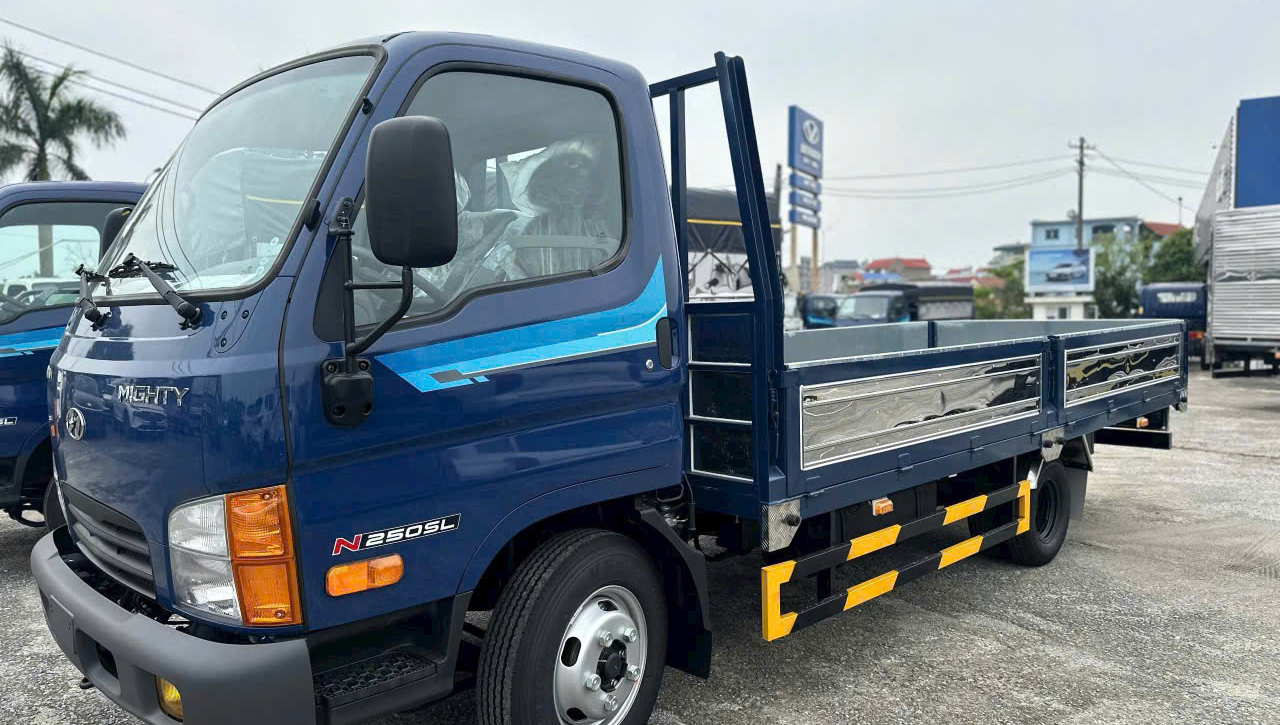Hyundai New Mighty N250SL- Thùng Lửng