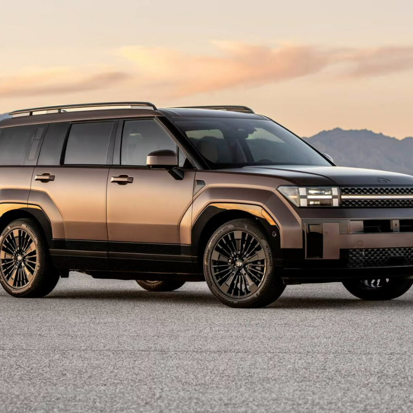 Đánh giá chi tiết Hyundai SantaFe Hybrid 2025 – SUV lai điện đỉnh cao của Hyundai