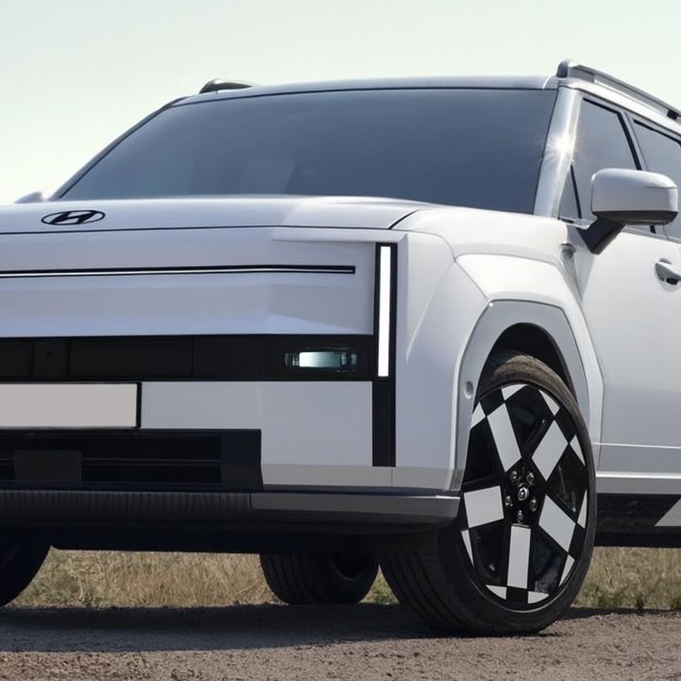 Hyundai Santa Fe để lộ thay đổi thiết kế gây tranh cãi, có thể thêm bản chạy điện