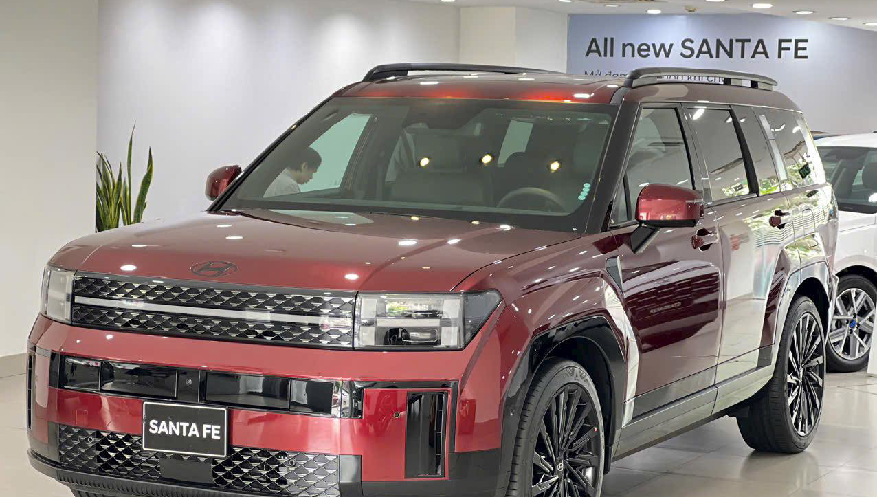 Hyundai Santafe 2.5 CC 6 Chỗ