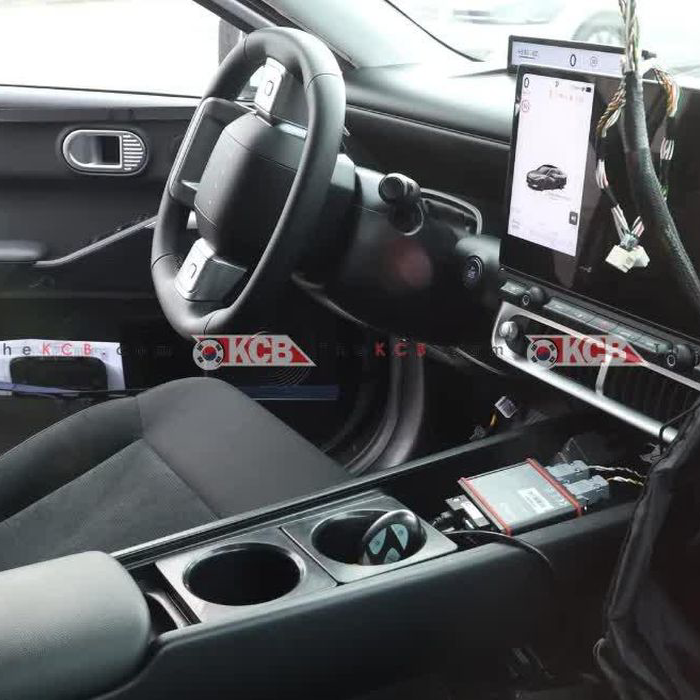 Hyundai Tucson thế hệ mới được thay nội thất, màn hình lớn 17 inch