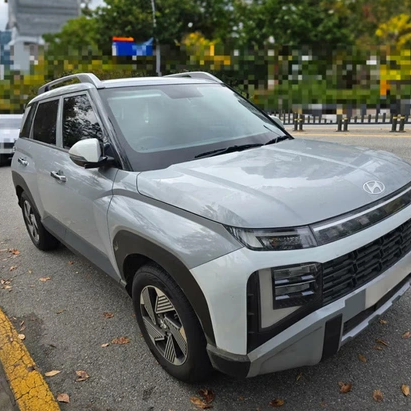 Hyundai Venue lộ ảnh không che: Bóng dáng Tucson, Creta, khả năng có bản thuần điện