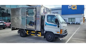Hyundai Mighty N500A thùng kín tải 1.95T thùng dài 3,65m