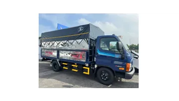 Hyundai Mighty N550LA tải 2.49 tấn thùng dài 4,5m cao 1.9m