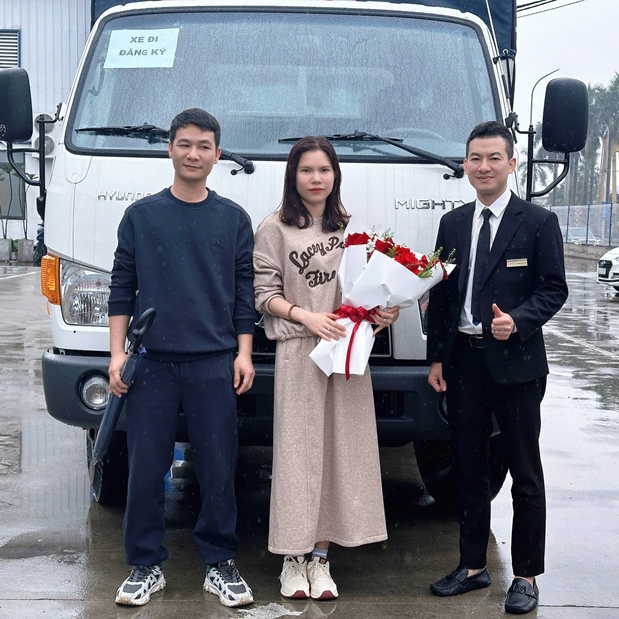 GIAO XE NGÀY MƯA – TRAO TRỌN NIỀM TIN