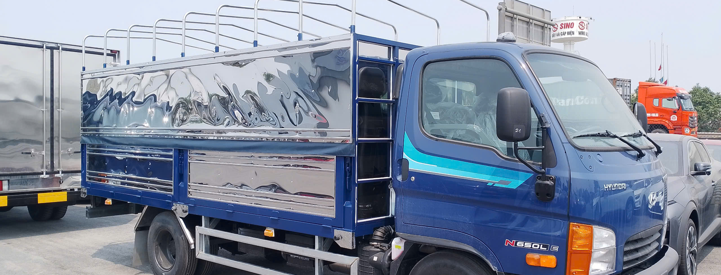 Mighty N650L E 3.5T Thùng 4.5M