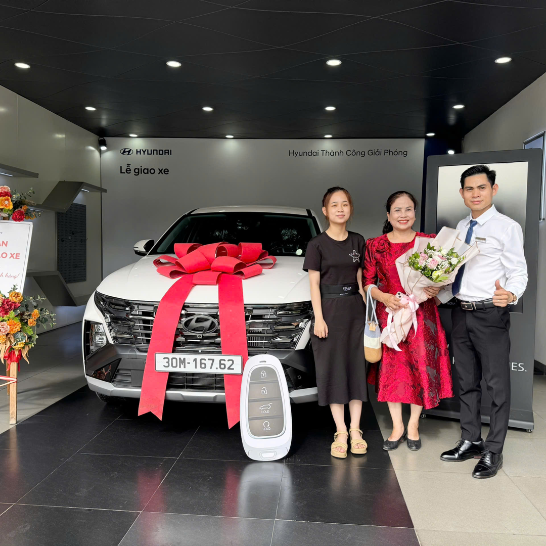 Tháng 8 Giao Xe Như Ý Tại Huyndai Giải Phóng