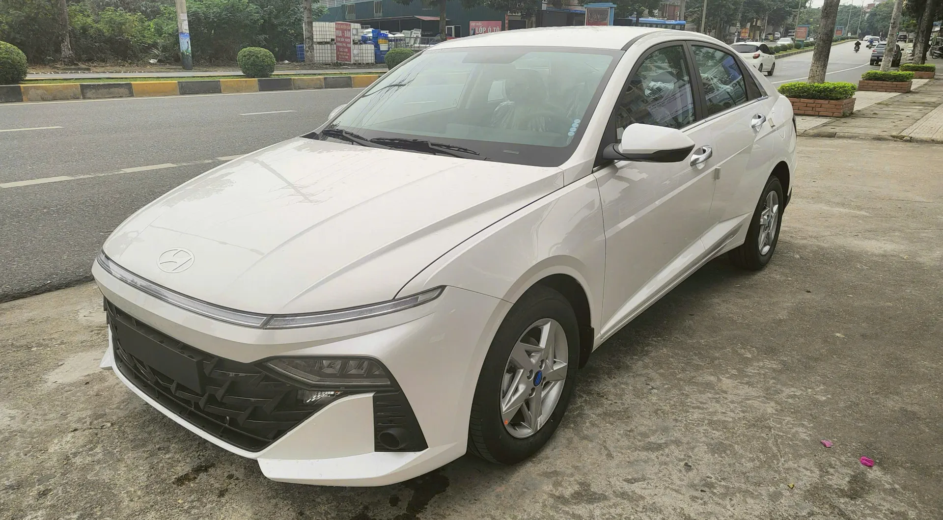 Hyundai giới thiệu động cơ điện mới, nhỏ hơn, lắp mọi loại xe