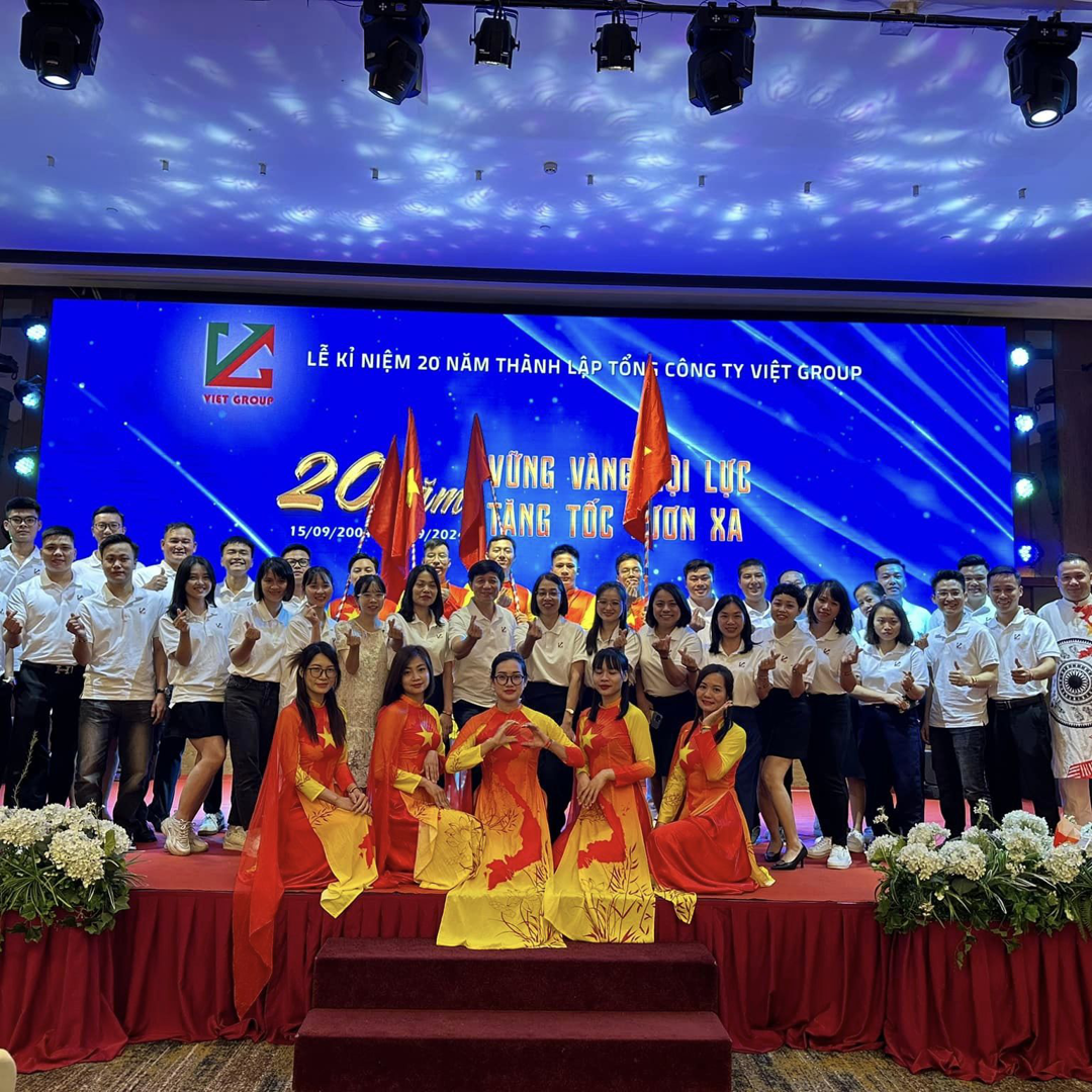 Kỷ niệm 20 năm việt group – hành trình vững bước và truyền thống đoàn kết