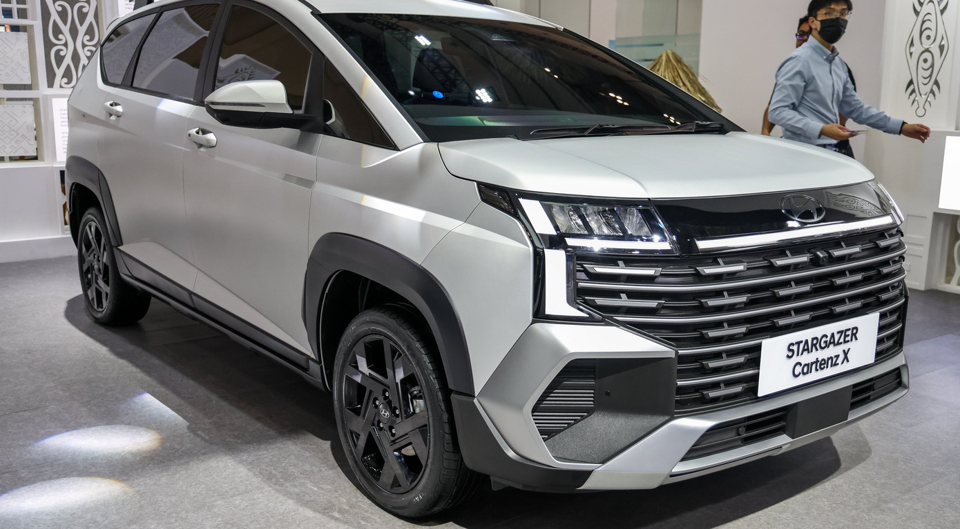 Hyundai Stargazer 2026 vừa được bắt gặp tại nước ta mà không có lớp ngụy trang. Đây có thể là báo hiệu cho ngày ra mắt của mẫu MPV gia đình này đang tới gần.