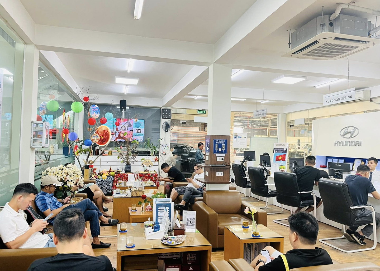 Cùng NGẮM TRĂNG - ĂN BÁNH - THƯỞNG TRÀ tại Hyundai Thành Công Vĩnh Yên !!