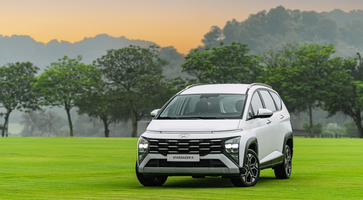 Điểm nhấn trên MPV 7 chỗ Hyundai Stargazer