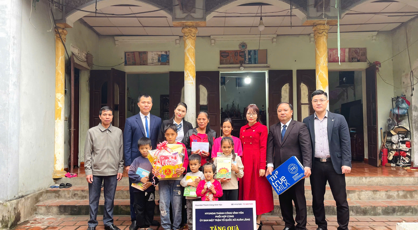 HYUNDAI VĨNH YÊN – HỖ TRỢ CÁC GIA ĐÌNH KHÓ KHĂN TẠI XÃ XUÂN LÃNG - PHÚ THỌ