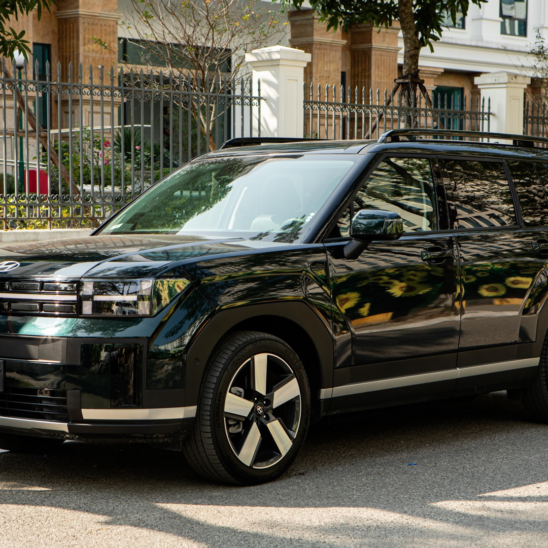 Giá xe Hyundai Santa Fe lăn bánh tháng 3/2026, ưu đãi tới 220 triệu đồng